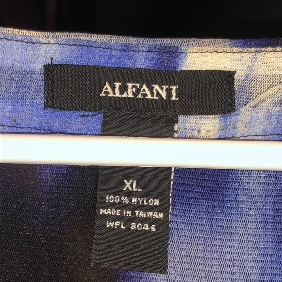 Two Piece Blouse - Picture 6 of 7